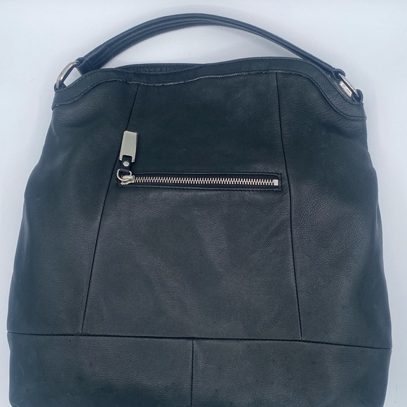 b. makowsky Handbags - B. Makowsky Black Leather Shoulder Bag